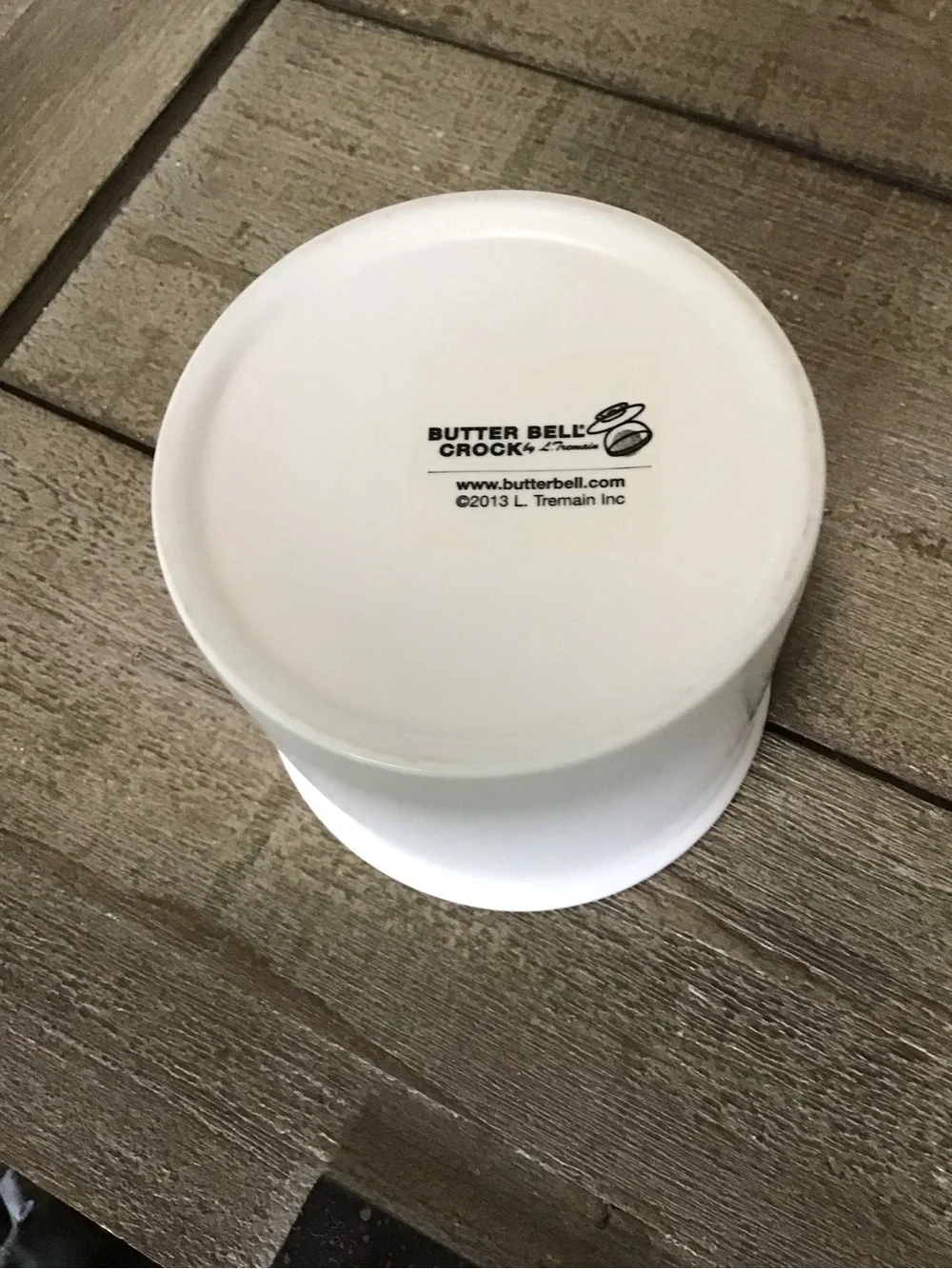 Butter Bell Crock by L. Tremaine off white color NWOT